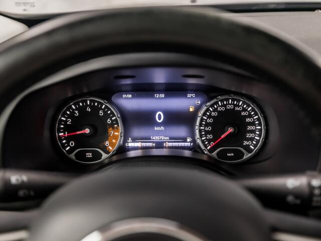 Jeep Renegade 1.4 MultiAir Sport NAVIGATIE, CLIMATE, GETINT GLAS, SPORTSTOELEN, CRUISE, KEYLESS, PARKEERSENSOREN, STAAT