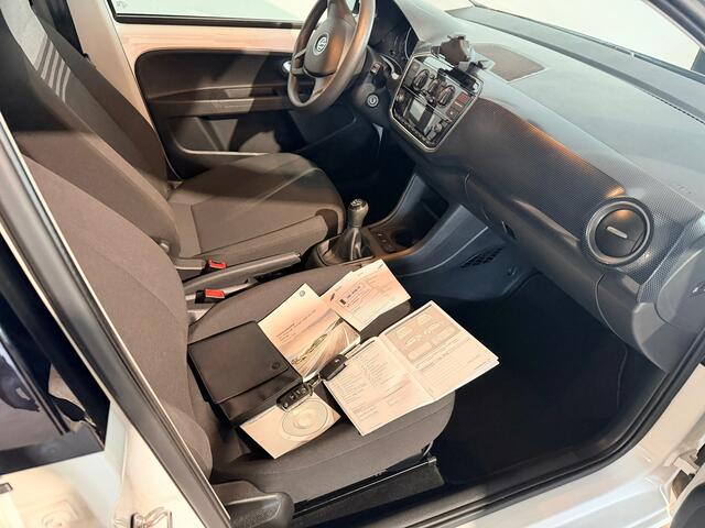 Volkswagen UP 1.0 BMT move up