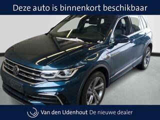 Volkswagen Tiguan 1.4 TSI eHybrid 245pk PHEV R-Line Business+ / Panoramadak / Trekhaak / Head Up