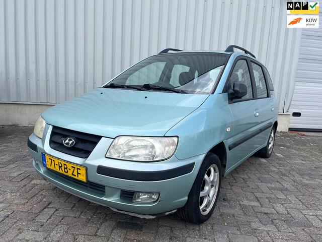 Hyundai Matrix 1.6i Dynamic - Airco - Schade