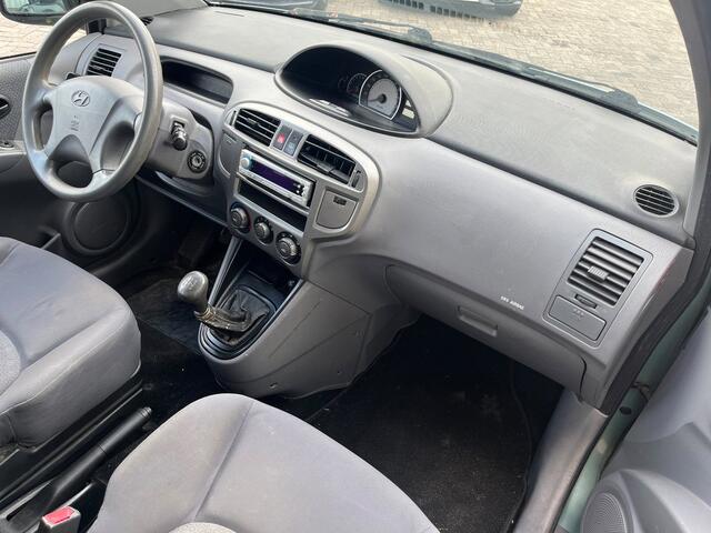 Hyundai Matrix 1.6i Dynamic - Airco - Schade