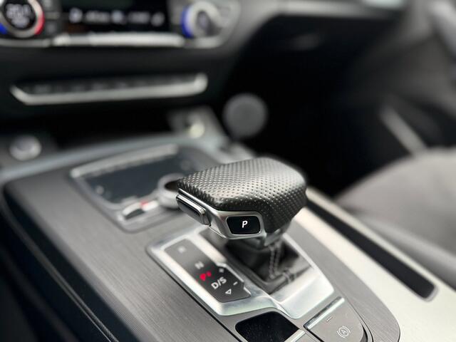 Audi Q5 50 TFSI-e Quattro S-edition | Panoramadak | Navigatie | Climate Control | Stoelverwarming | Elektrische Achterklep |