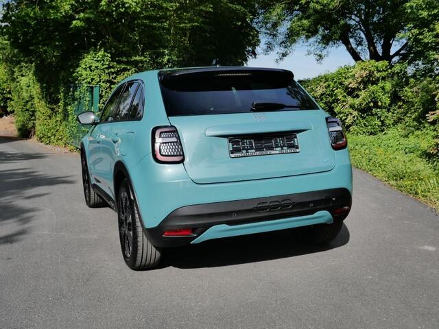 Fiat 600 La Prima, 54kWh, 156 PK, 405 KM autonomie