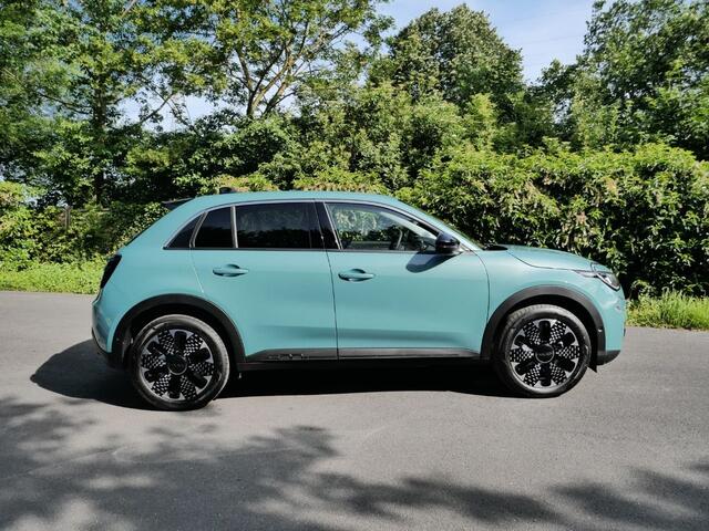 Fiat 600 La Prima, 54kWh, 156 PK, 405 KM autonomie