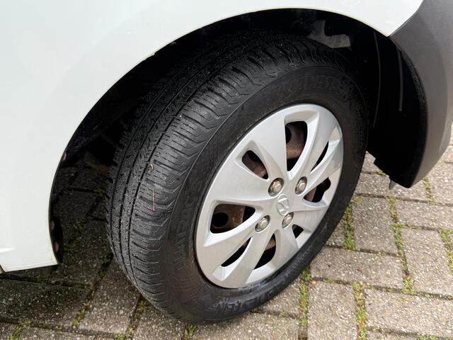Hyundai I 10 1.1 Pure/5D/ apk