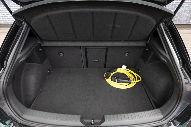 Cupra Leon 1.4 e-Hybrid VZ Adrenaline | Plug-in Hybrid PHEV | Achteruitrijcamera | Parkeersensoren | Keyless Entry | Navigatie | Apple Carplay | Android Aut
