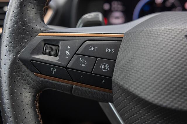 Cupra Leon 1.4 e-Hybrid VZ Adrenaline | Plug-in Hybrid PHEV | Achteruitrijcamera | Parkeersensoren | Keyless Entry | Navigatie | Apple Carplay | Android Aut