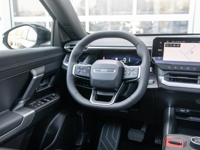 Jeep Compass First Edition 74 kWh | Direct leverbaar | Adapt. Cruise | Camera | Carplay | 20 | Elektr. A-Klep | Navi | Winter Pack | Schuif/Kanteldak | Pre