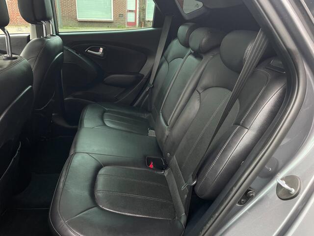 Hyundai IX35 2.0i i-Catcher Aut./ Leder/ Schuifdak/ Trekh./ Stoelverw./ Navi/Camera