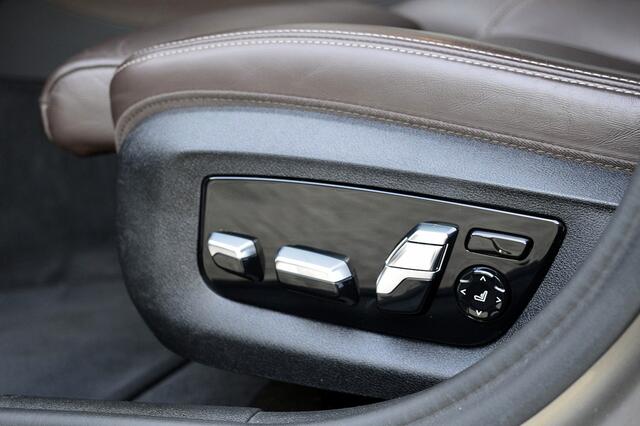 BMW 5-Serie 520i High Executive Edition Rijklaarprijs-Garantie Leder Navigatie Trekhaak Schuifdak Led Camera