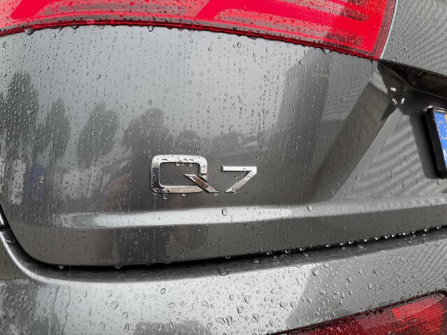 Audi Q7 3.0 TDI V6 272pk automaat quattro / 2 persoons / grijs kenteken / S-Line / euro 6 / vaste prijs rijklaar � 25.950 ex btw / cruise en climate contro