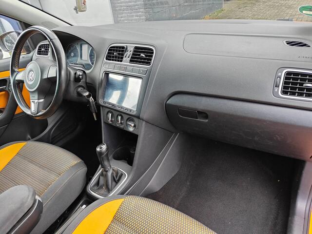 Volkswagen Polo 1.2-12V  Let op: Defecte motor 