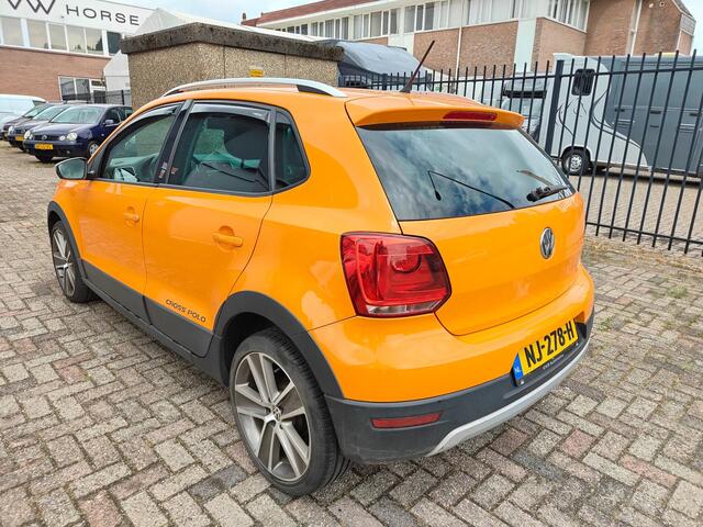 Volkswagen Polo 1.2-12V  Let op: Defecte motor 