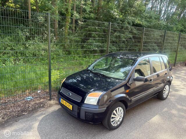 Ford Fusion 1.4-16V Champion Airco | Trekhaak | APK 06-2026 | NAP