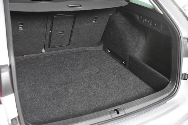 Skoda Octavia Combi e-TSI Ambition DSG 1ste eigenaarNavigatieStoelverwarmingTrekhaak