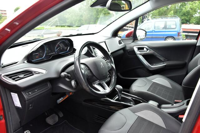 Peugeot 2008 1.2 PureTech Allure Camera Carplay Automaat Pano