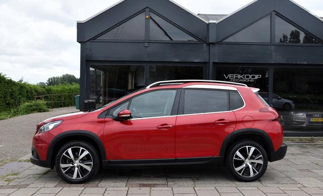 Peugeot 2008 1.2 PureTech Allure Camera Carplay Automaat Pano