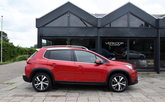 Peugeot 2008 1.2 PureTech Allure Camera Carplay Automaat Pano