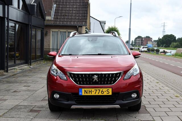 Peugeot 2008 1.2 PureTech Allure Camera Carplay Automaat Pano