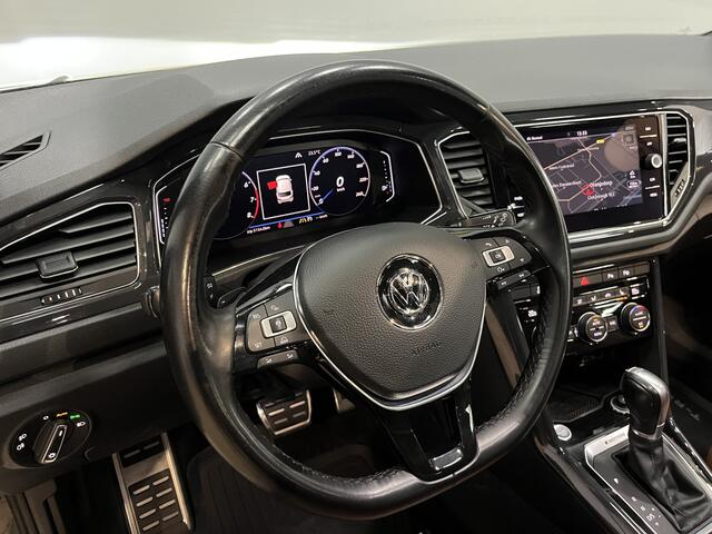 Volkswagen T-ROC 2.0 TSI 4Motion Sport Airco ECC | LED | Panorama | Leer | Virtual | Adaptive Cruise | 19 velgen | Trekhaak | Apple Carplay Android auto | Isofix