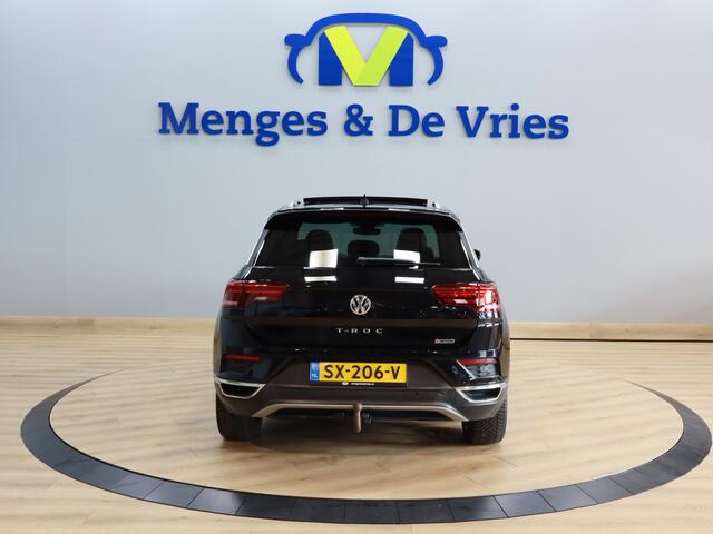 Volkswagen T-ROC 2.0 TSI 4Motion Sport Airco ECC | LED | Panorama | Leer | Virtual | Adaptive Cruise | 19 velgen | Trekhaak | Apple Carplay Android auto | Isofix
