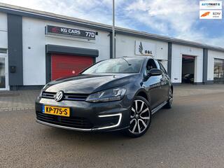 Volkswagen Golf VII