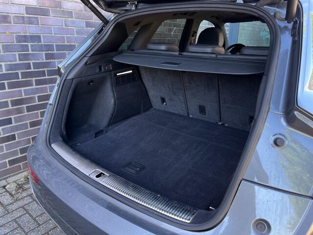 Audi Q5 2.0 TFSI Q. S-LINE - LUCHTVERING - PANO - TREKH. - 20 INCH