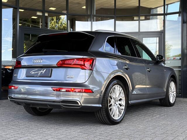 Audi Q5 2.0 TFSI Q. S-LINE - LUCHTVERING - PANO - TREKH. - 20 INCH