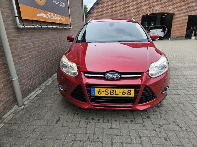 Ford Focus Wagon 1.6 TDCI ECOnetic Lease Titanium