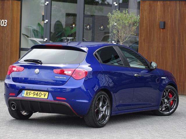 Alfa Romeo Giulietta 1.4 T 170PK MultiAir Super / luxe pakket / LED NAP