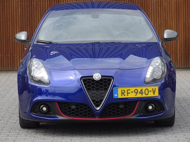 Alfa Romeo Giulietta 1.4 T 170PK MultiAir Super / luxe pakket / LED NAP