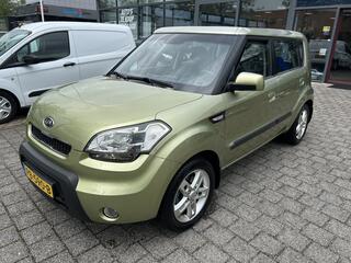KIA Soul 1.6 X-pect Cool Car Play APK 1-27 BJ 2011 
