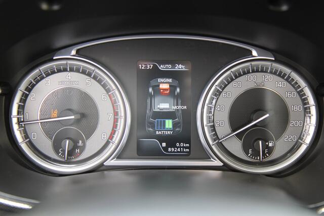Suzuki Vitara 1.4 140PK AllGrip 4X4 Panoramadak Carplay luxe