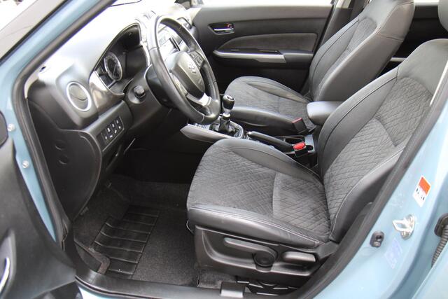 Suzuki Vitara 1.4 140PK AllGrip 4X4 Panoramadak Carplay luxe