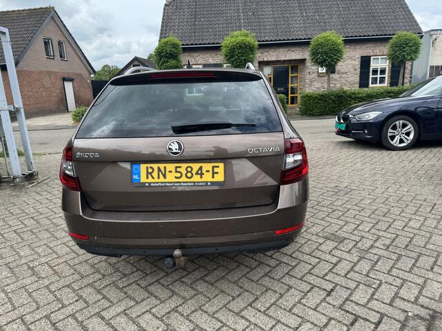 Skoda Octavia Combi 1.6 TDI Greentech Style Business B