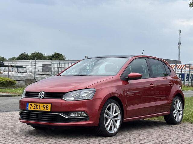 Volkswagen Polo 1.2 TSI Highline cruise pano pdc