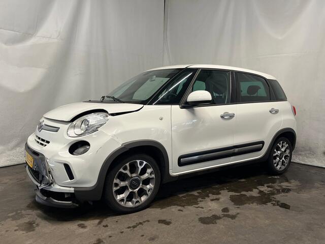 Fiat 500l 0.9 TwinAir Trekking - Front Schade