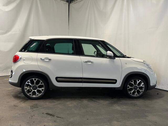 Fiat 500l 0.9 TwinAir Trekking - Front Schade