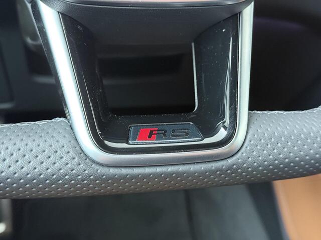 Audi RS6 Avant 4.0 TFSI Quattro performance | 630 PK | Trekhaak wegklapbaar | Bang & Olufsen Advance 3D | Panoramadak | Led Laser koplampen | 22 LM velgen 