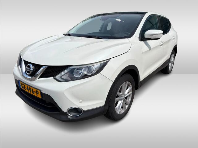 Nissan Qashqai 1.2 Connect Edition / Trekhaak / Camera / Panoramadak / Keyless / Navigatie / 17'' / DAB / Cruise Control /