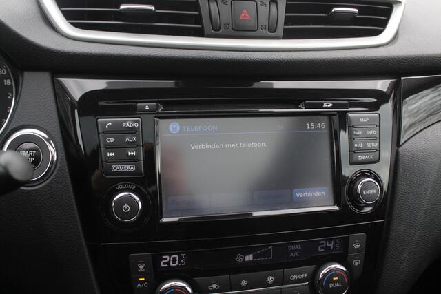 Nissan Qashqai 1.2 Connect Edition / Trekhaak / Camera / Panoramadak / Keyless / Navigatie / 17'' / DAB / Cruise Control /