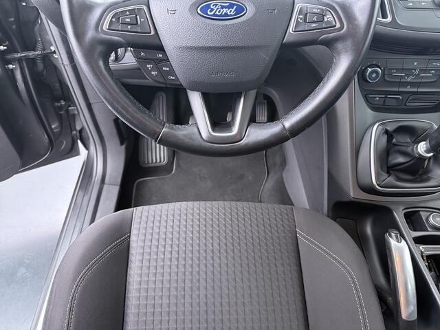 Ford C-MAX Ecoboost 125 pk Trend | Trekhaak | Hoge zit | Parkeersens. achter | Navigatie | Cruise | 16 LMV |