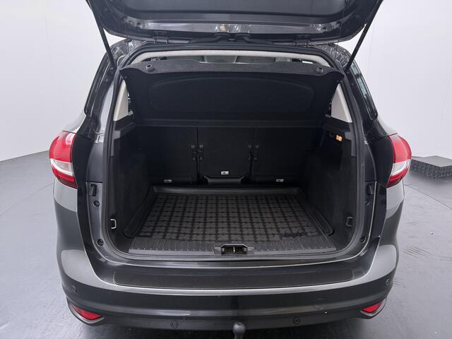 Ford C-MAX Ecoboost 125 pk Trend | Trekhaak | Hoge zit | Parkeersens. achter | Navigatie | Cruise | 16 LMV |