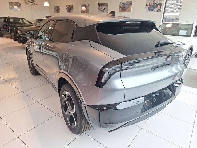 Alfa Romeo Junior 1.2 Turbo Hybrid Ibrida Ti Ti