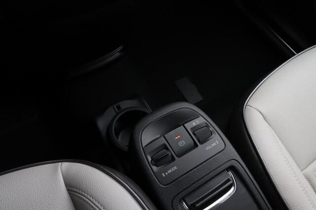 Fiat 500c La Prima 42 kWh | Technology | Winter | 17