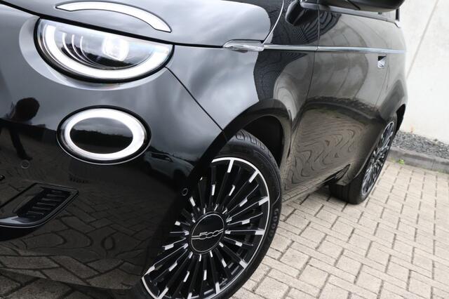 Fiat 500c La Prima 42 kWh | Technology | Winter | 17