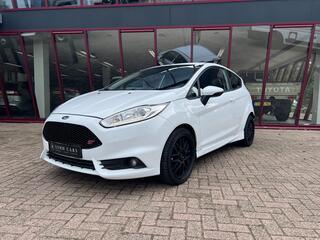 FORD FIESTA 1.0 EcoBoost Titanium | Sportuitlaat | Airco | Stoelverw. | Verwarmde voorruit |