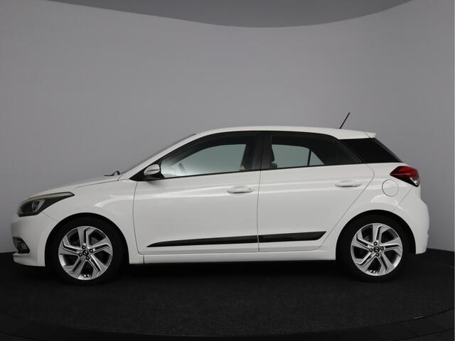 Hyundai I 20 1.0 T-GDI Comfort | Trekhaak | 17'' lichtmetalen velgen |