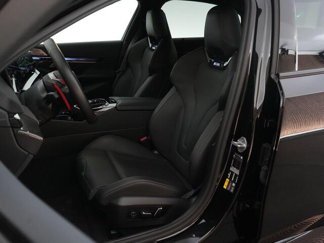 BMW M5 |BTW-auto|Carbon ext.|Bowers&Wilkins|head-up|memory|360 camera|adaptive LED|stoelverkoeling & verwarming|Apple Carplay|