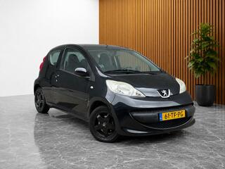 PEUGEOT 107 1.0-12V XS INRUILKOOPJE!!! (ELEKTRISCHE RAMEN, TOURENTELLER, RADIO, NEDERLANDSE AUTO, ETC.)